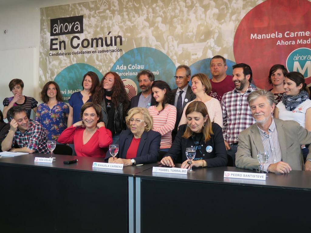 Trobada de candidatures ciutadanes celebrada aquest dimecres a Madrid amb la presència del Comú de Lleida, representat per Antoni Peralta (el més alt, fila de darrera)